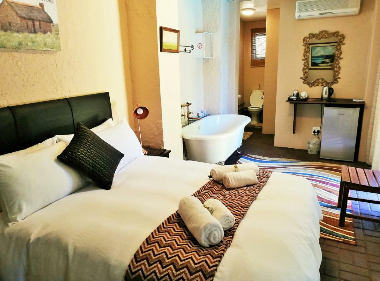 Safari Guesthouse Vryburg Buitenkant foto