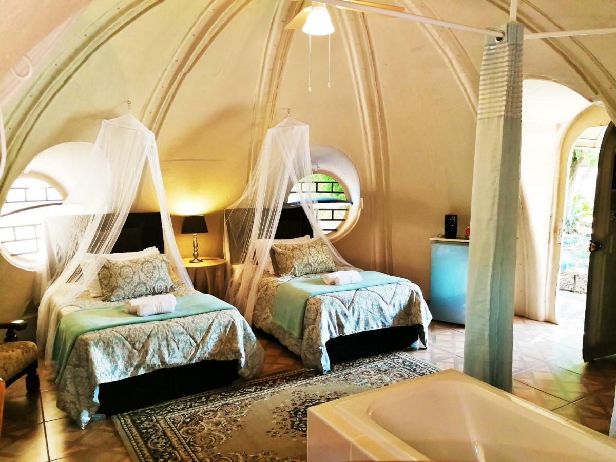 Safari Guesthouse Vryburg Buitenkant foto