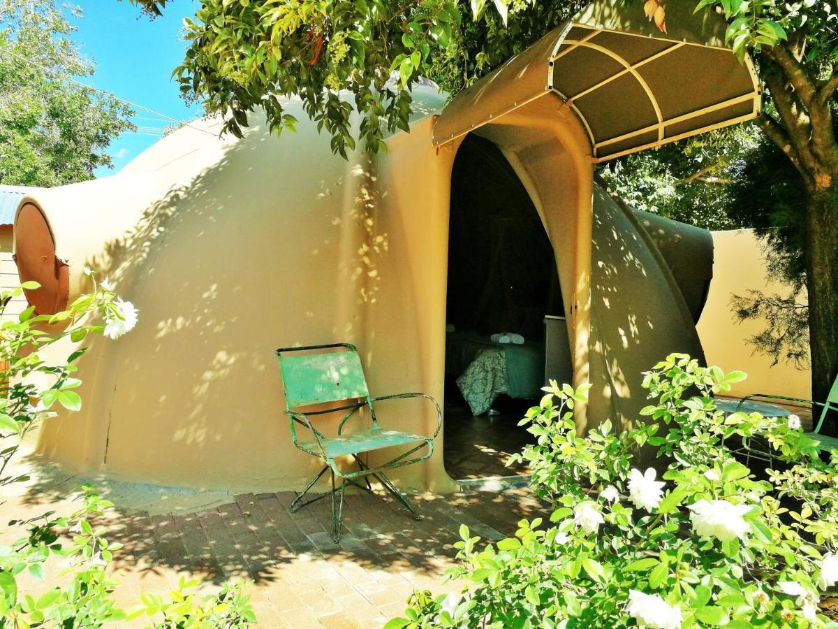 Safari Guesthouse Vryburg Buitenkant foto